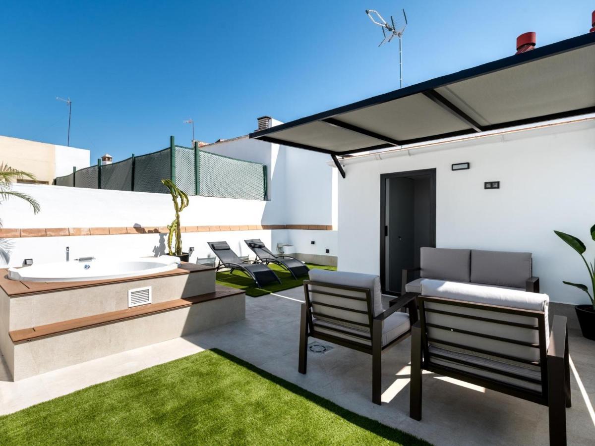 Pj Terraza Privada Banera Exterior Junto Catedral Daire Sevilla Dış mekan fotoğraf