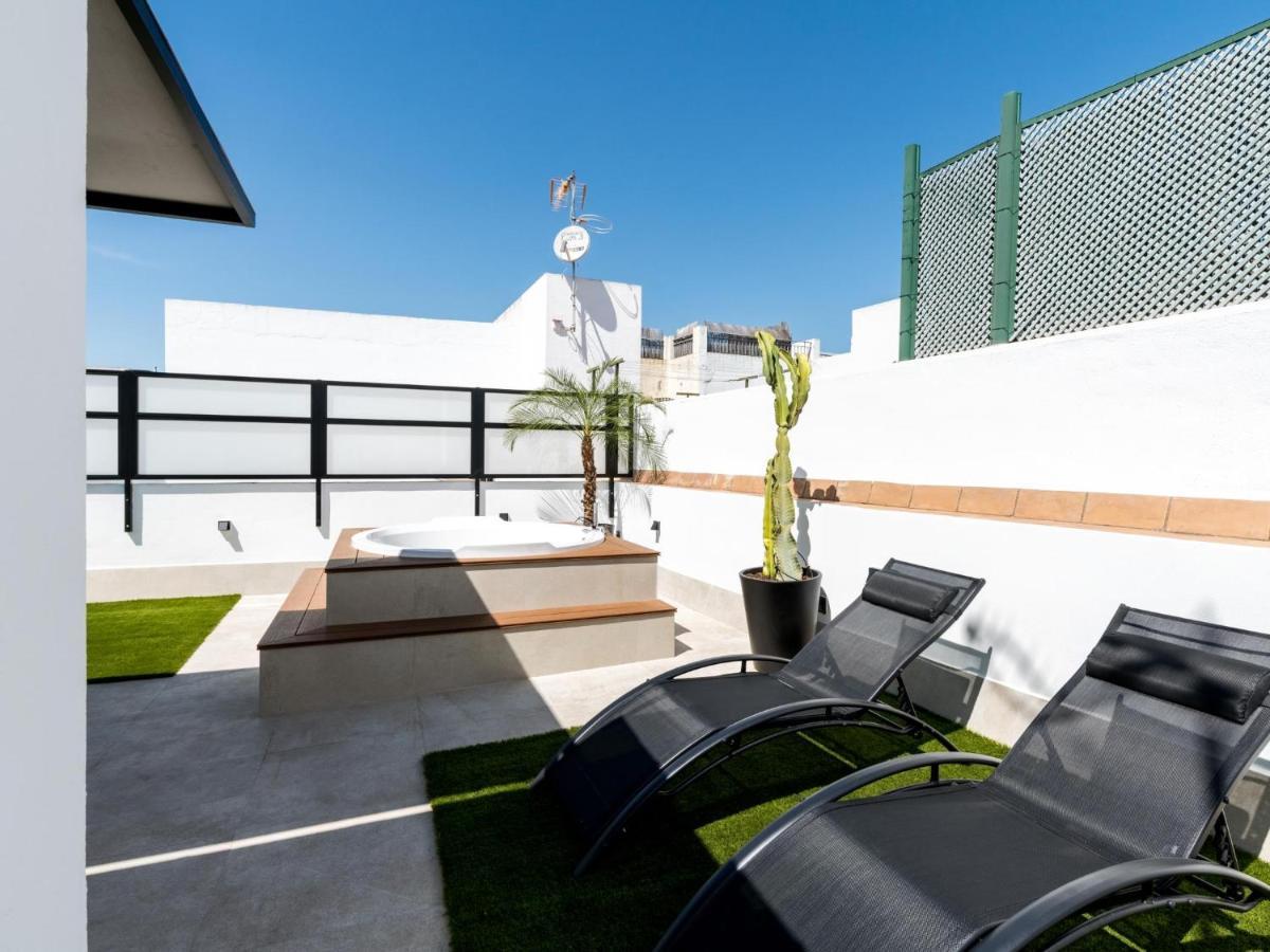 Pj Terraza Privada Banera Exterior Junto Catedral Daire Sevilla Dış mekan fotoğraf